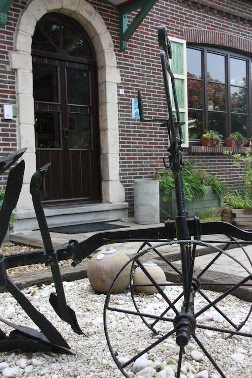 Hotel Troopeird Кортрейк Екстер'єр фото